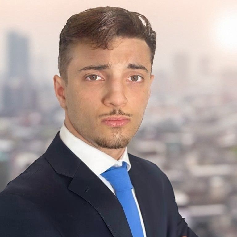 Lorenzo Bianchini - Sales & Client Relations